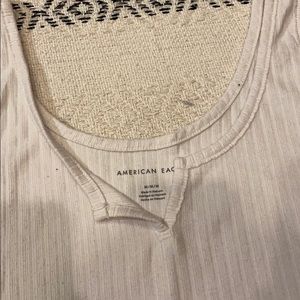 White loose muscle shirt